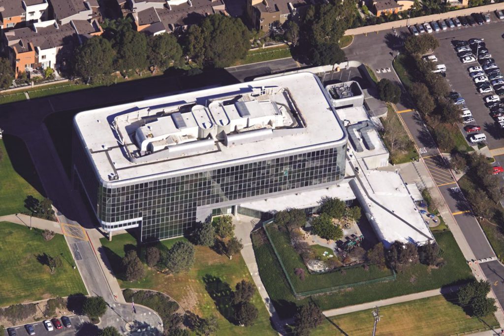 Hawthorne Federal Building Roof Design