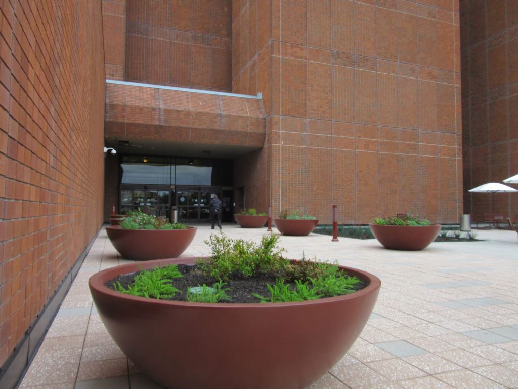 Plaza Design, Frank Hagel Federal Building