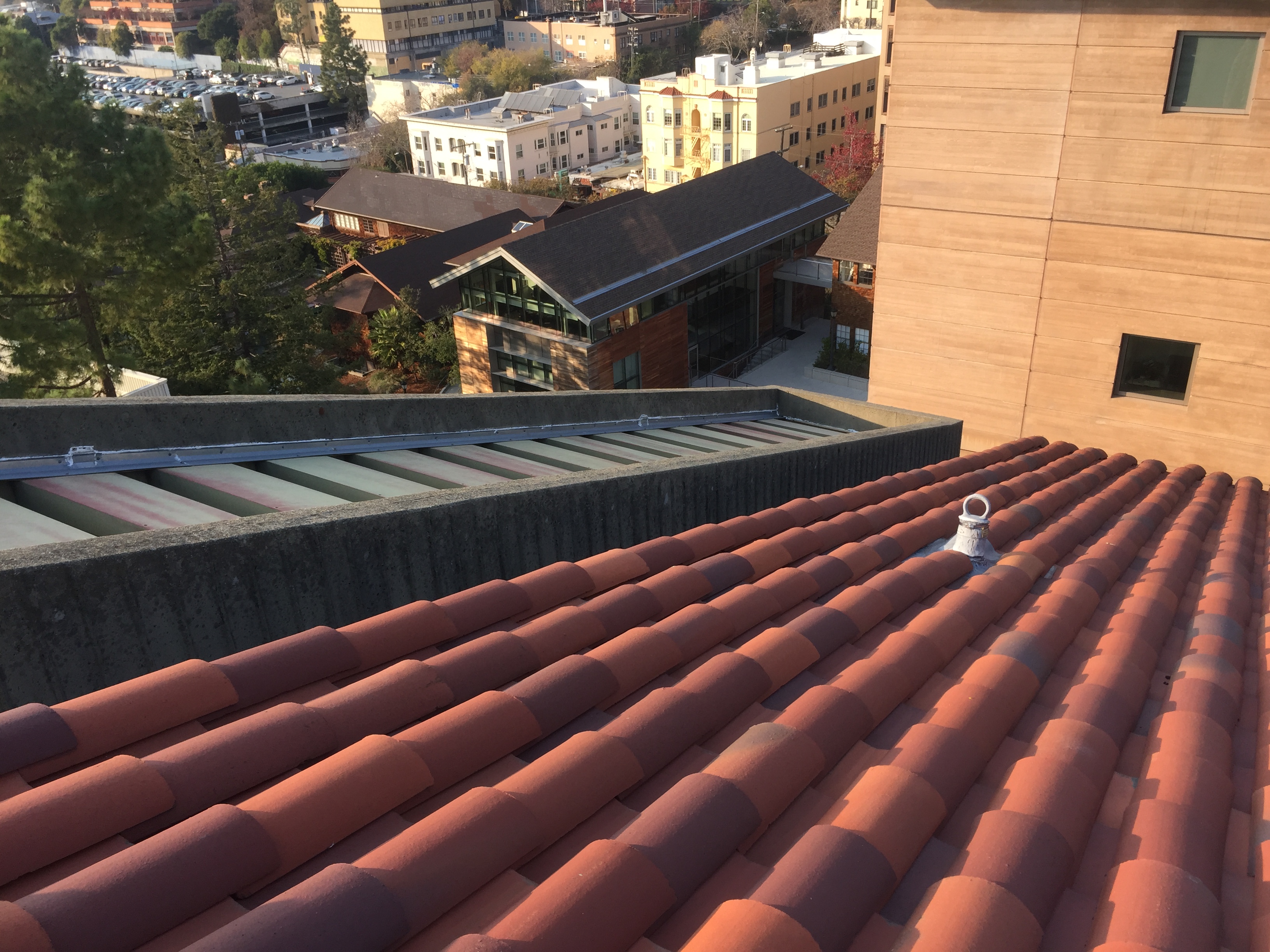 Davis Hall Rooftop Louver Waterproofing