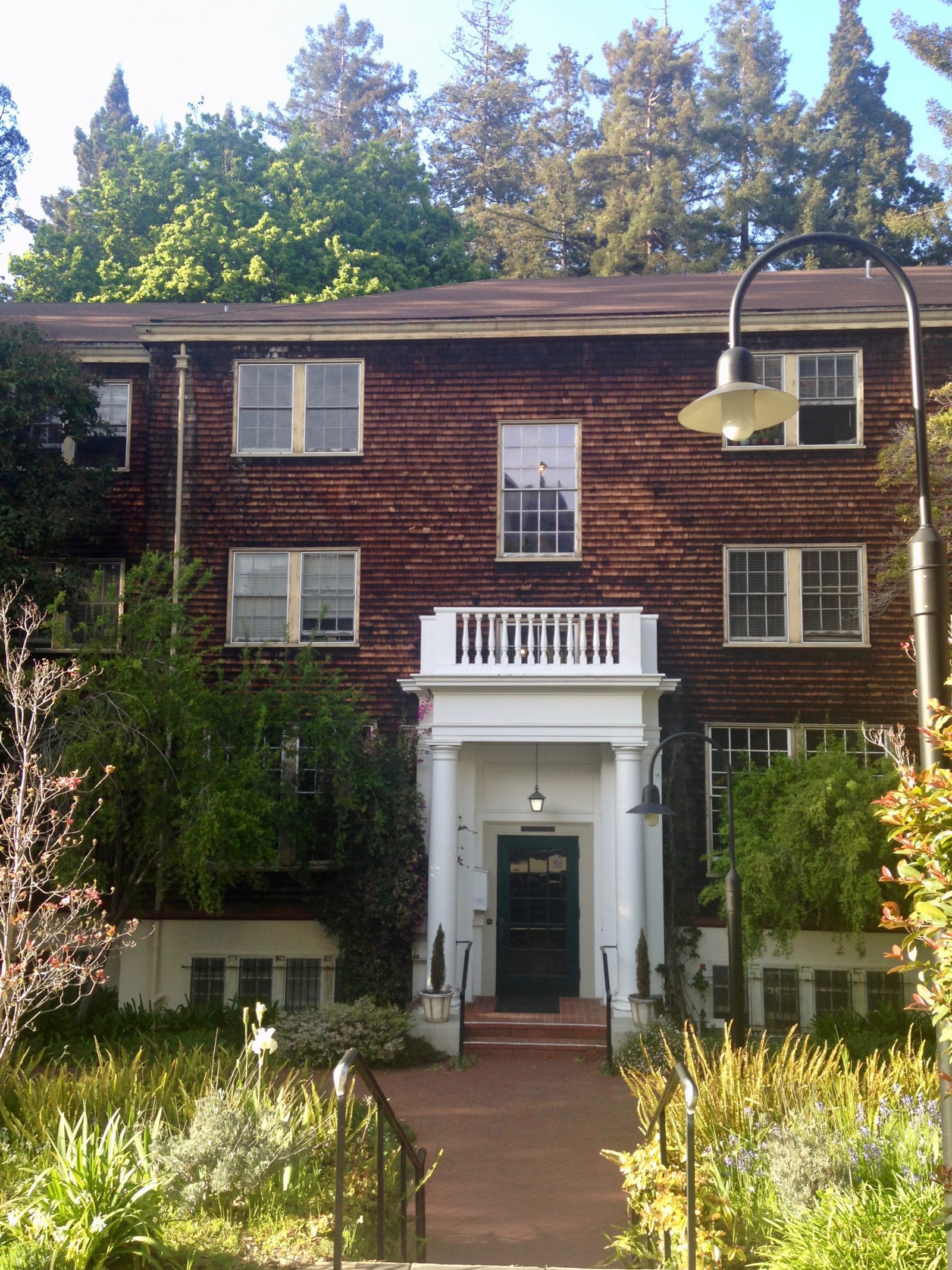 UC Berkeley’s Women’s Faculty Club Gets a New Roof of its Own*